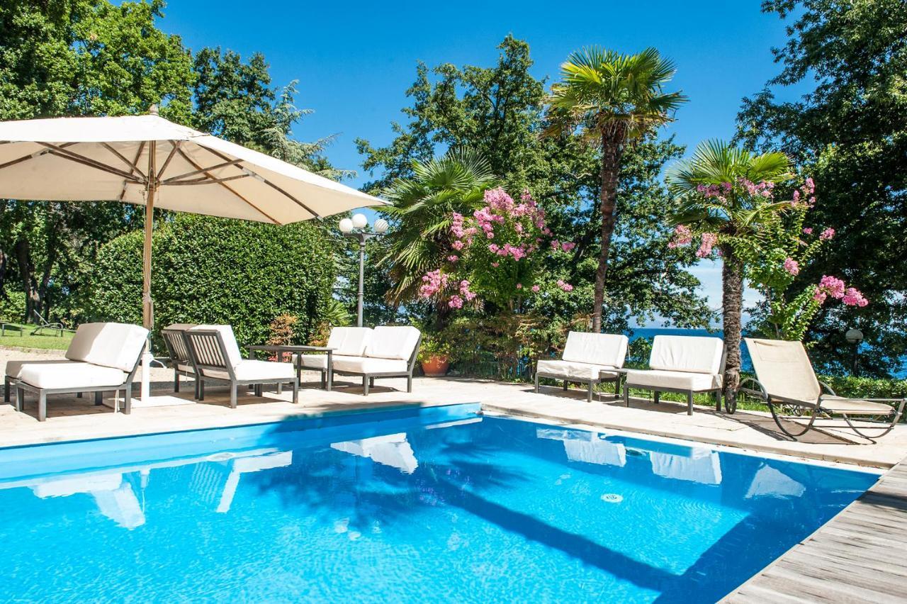 Hotel Villa Astra Lovran Zewnętrze zdjęcie